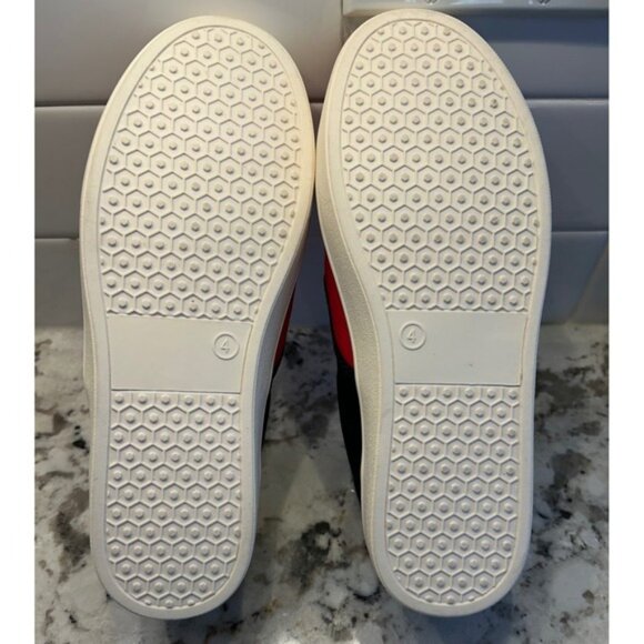 Gap Kids Spiderman Slip On Sneakers Shoes Red Black Comic Book Size 4‎ - Picture 2 of 2